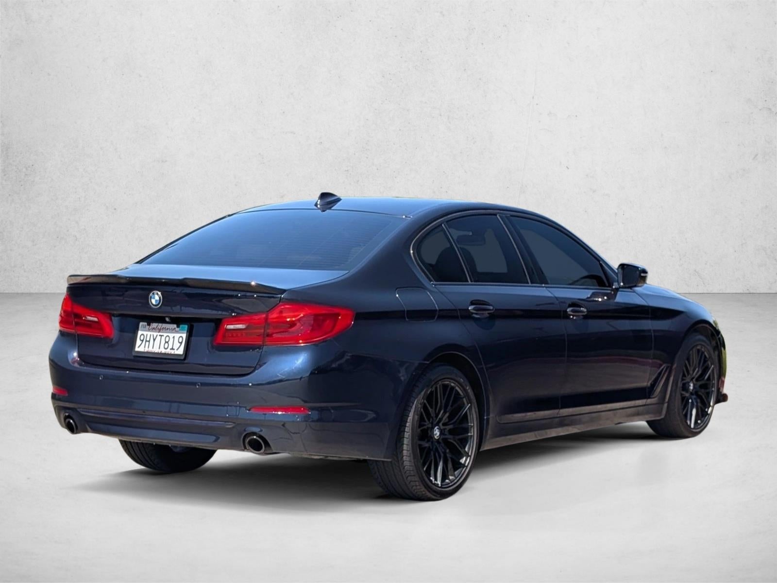 2020 BMW 530i 530i