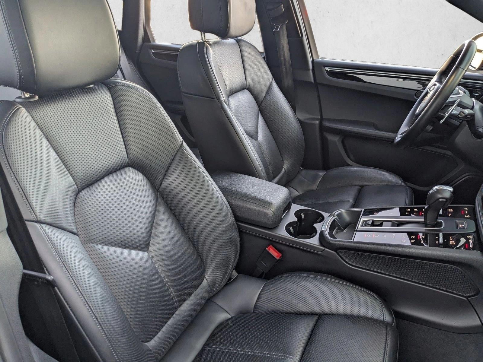 2024 Porsche Macan S