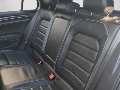 2018 Volkswagen Golf R Base