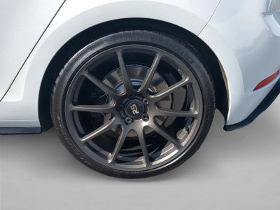 2018 Volkswagen Golf R Base