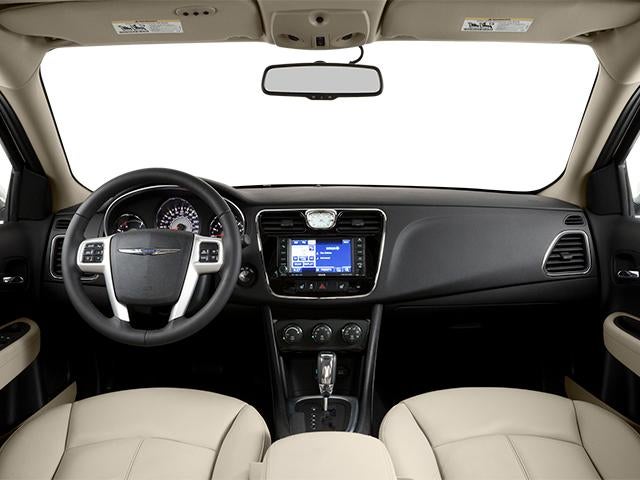 2014 Chrysler 200 4dr Sdn Limited