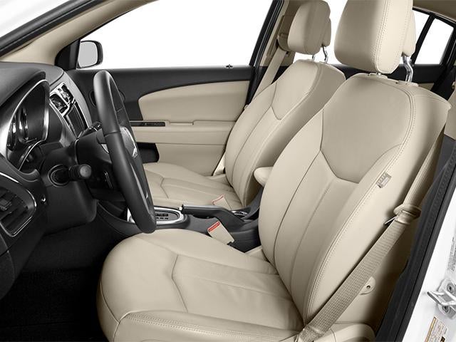 2014 Chrysler 200 4dr Sdn Limited