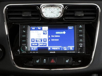 2014 Chrysler 200 4dr Sdn Limited