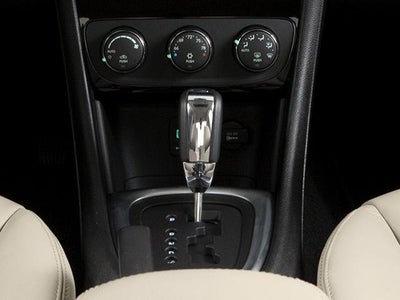 2014 Chrysler 200 4dr Sdn Limited