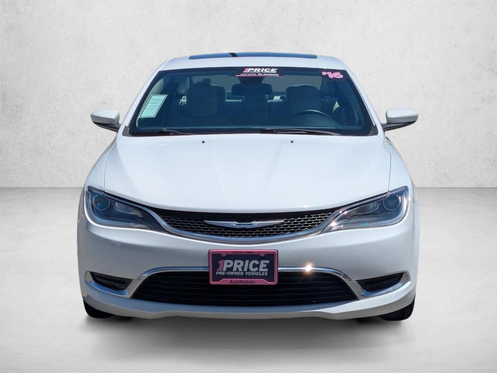 2016 Chrysler 200 4dr Sdn Limited FWD