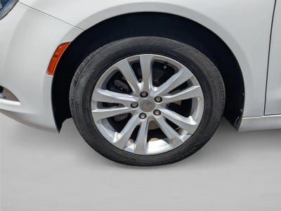 2016 Chrysler 200 4dr Sdn Limited FWD