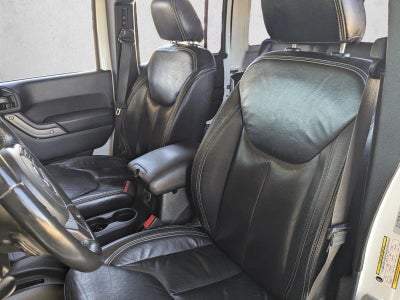 2016 Jeep Wrangler Unlimited 4WD 4dr Sport