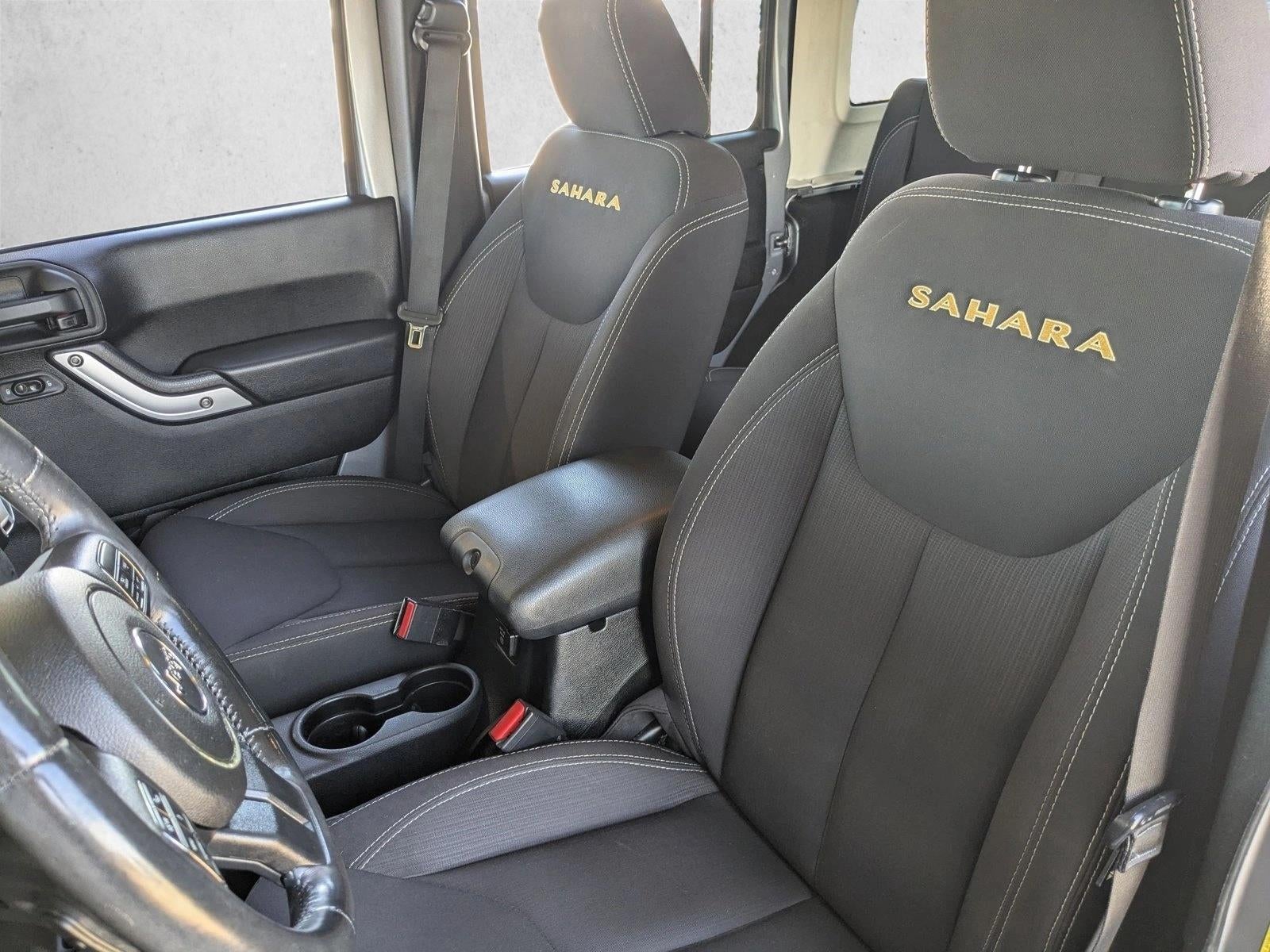 2014 Jeep Wrangler Unlimited 4WD 4dr Sahara