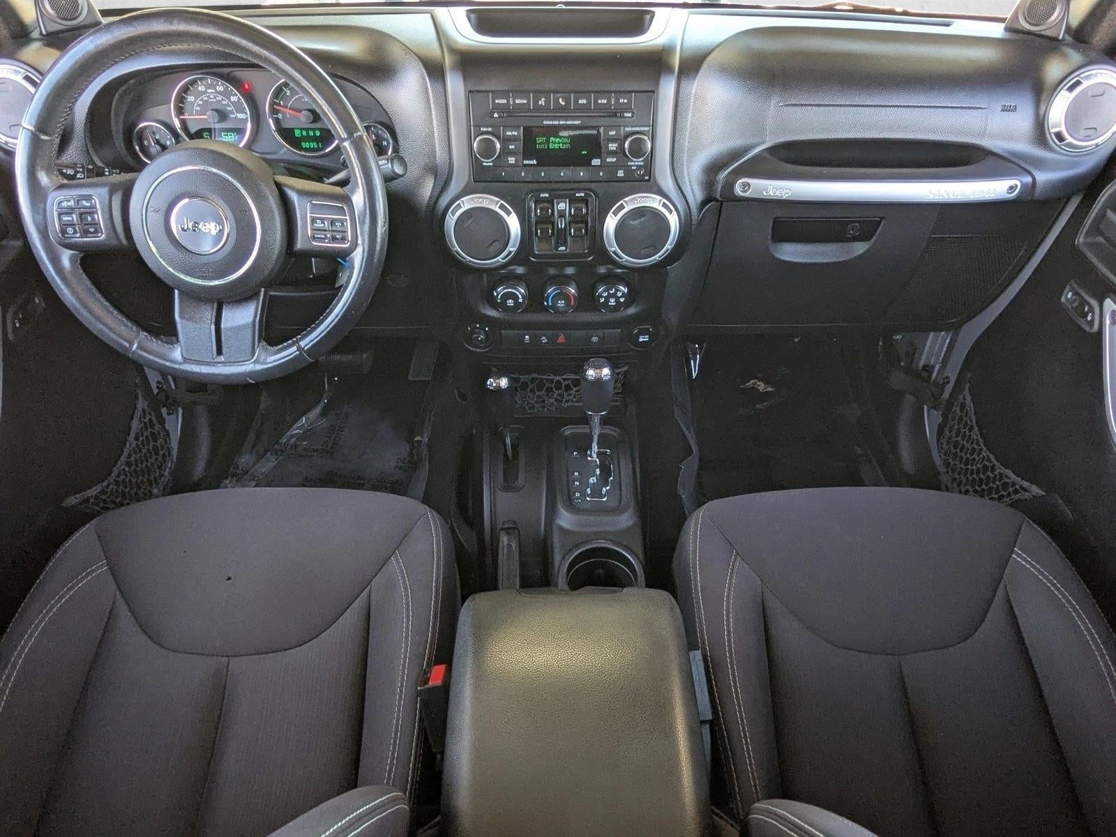 2014 Jeep Wrangler Unlimited 4WD 4dr Sahara