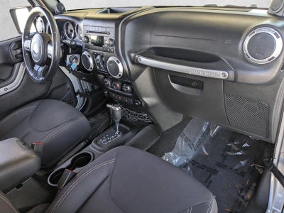2014 Jeep Wrangler Unlimited 4WD 4dr Sahara