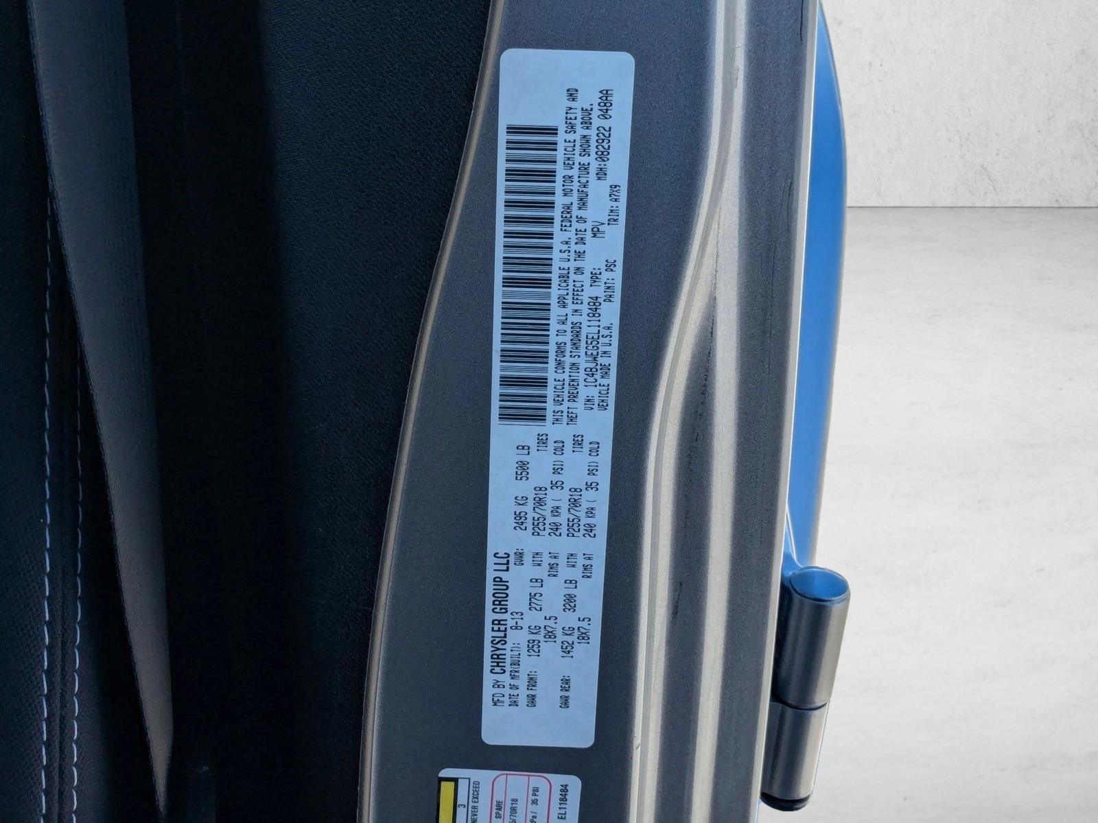 2014 Jeep Wrangler Unlimited 4WD 4dr Sahara