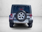 2014 Jeep Wrangler Unlimited 4WD 4dr Sahara