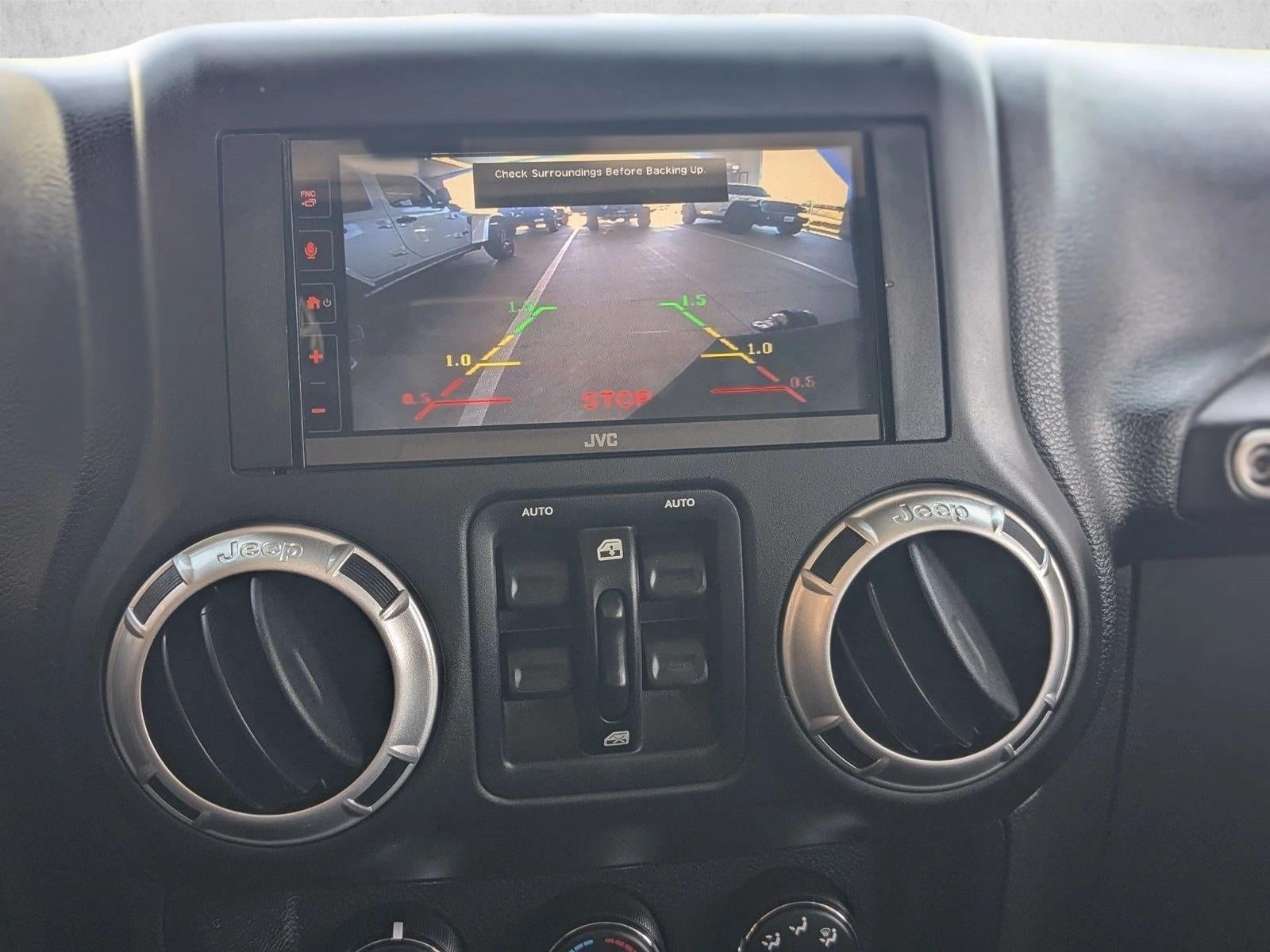 2015 Jeep Wrangler Unlimited 4WD 4dr Sahara