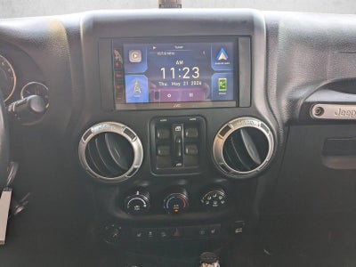 2015 Jeep Wrangler Unlimited 4WD 4dr Sahara