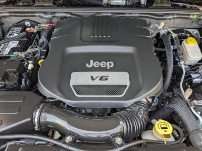 2015 Jeep Wrangler Unlimited 4WD 4dr Sahara