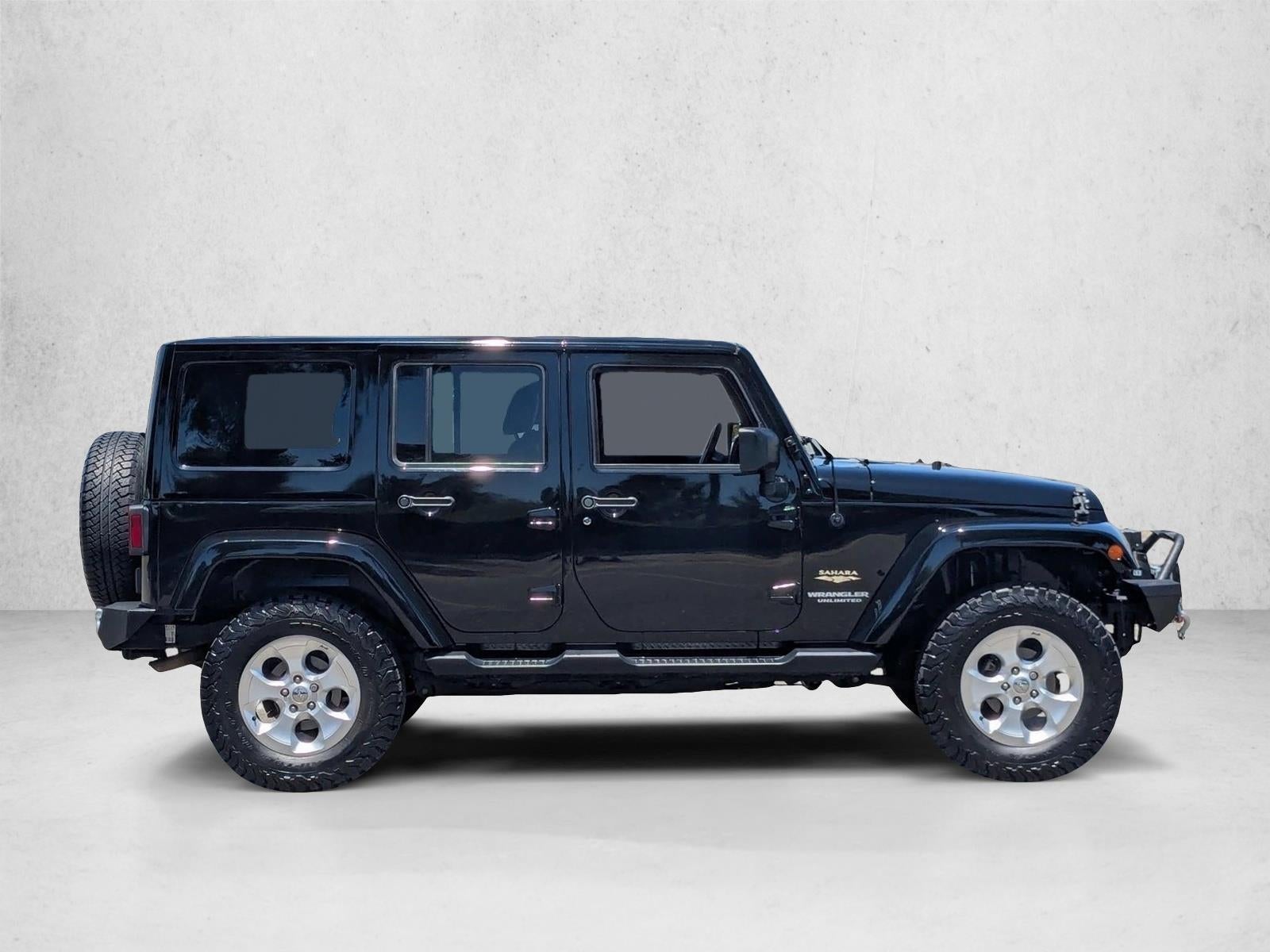 2015 Jeep Wrangler Unlimited 4WD 4dr Sahara
