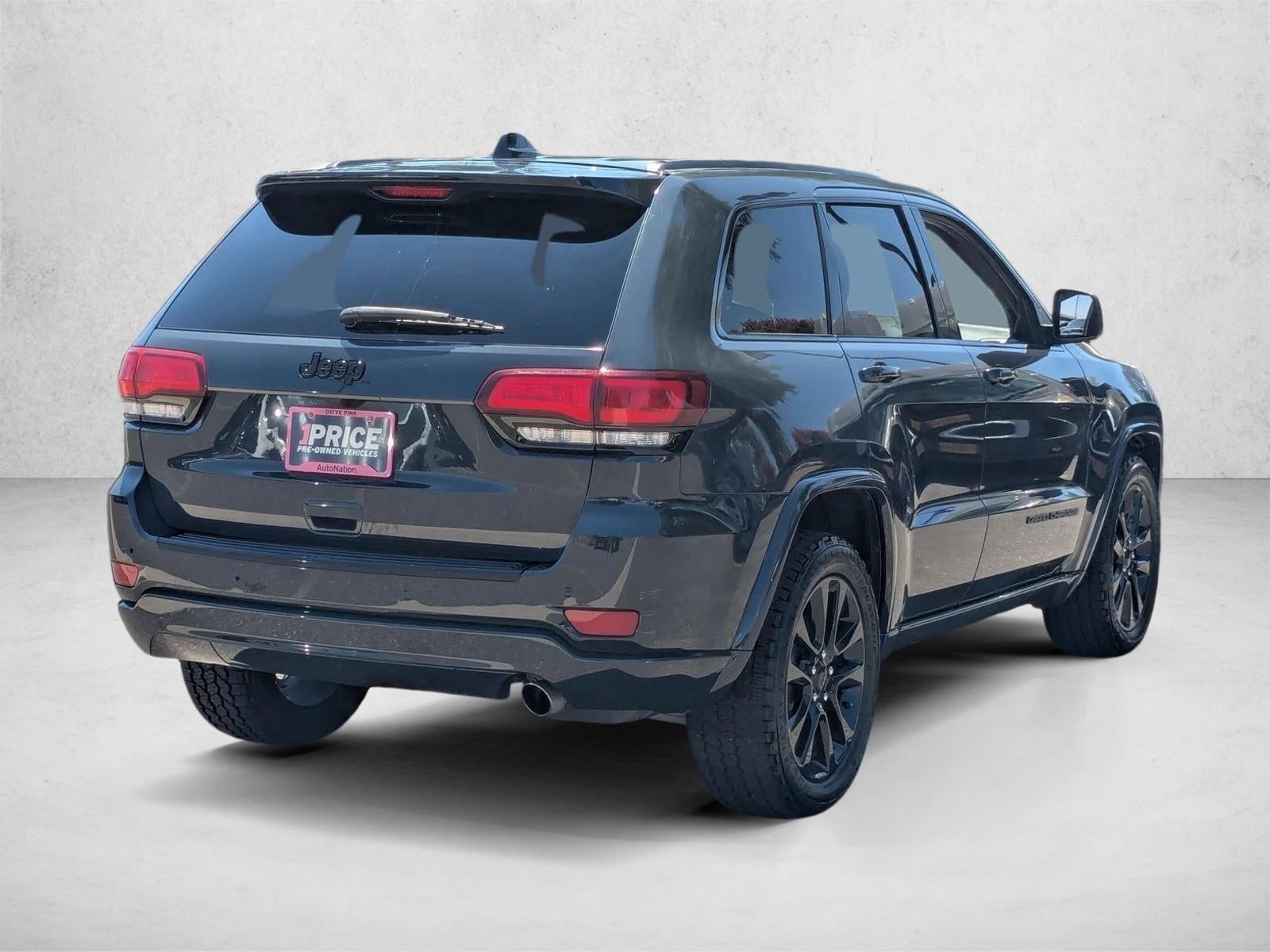 2018 Jeep Grand Cherokee Altitude 4x2 *Ltd Avail*