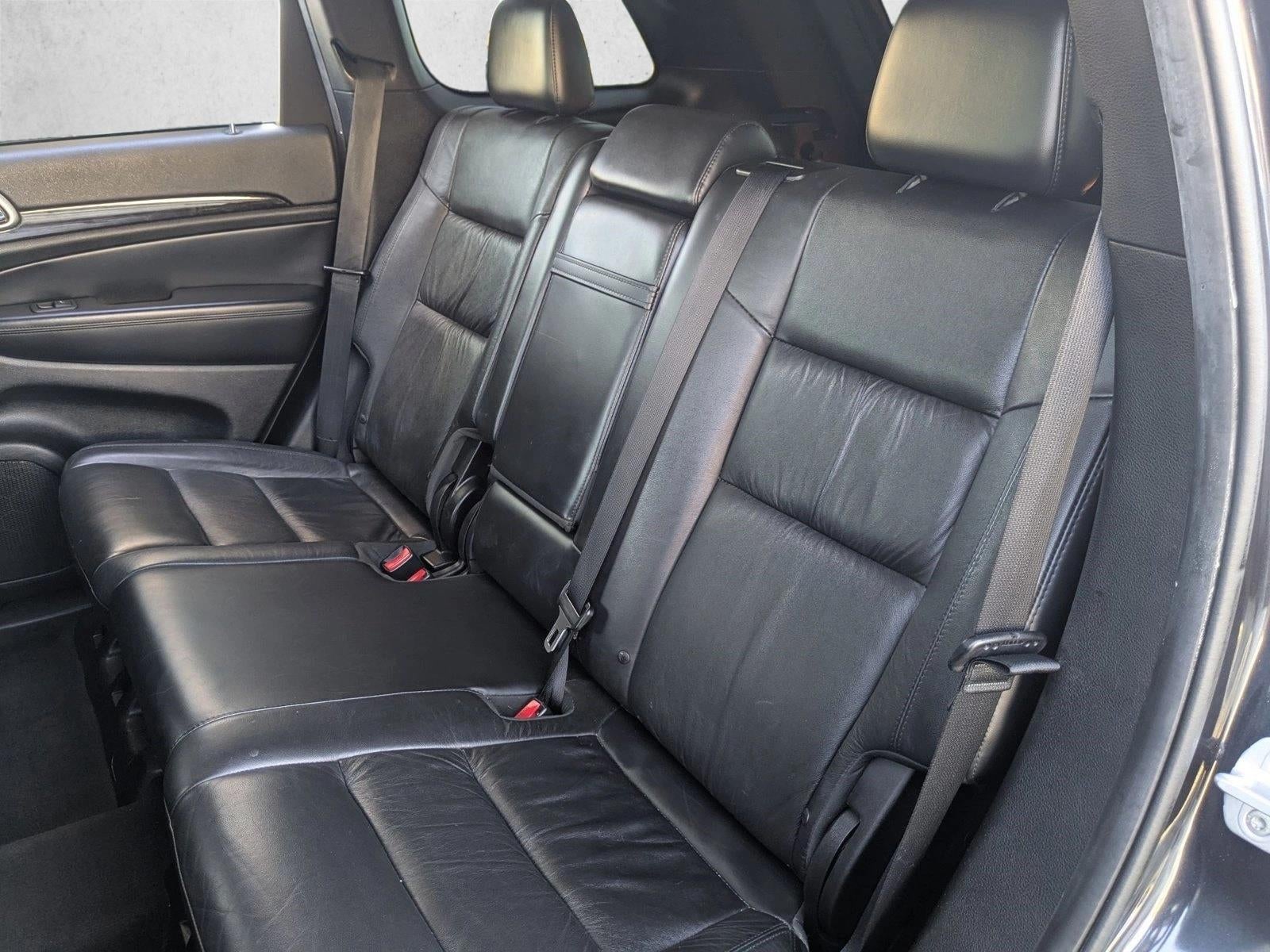 2013 Jeep Grand Cherokee RWD 4dr Laredo