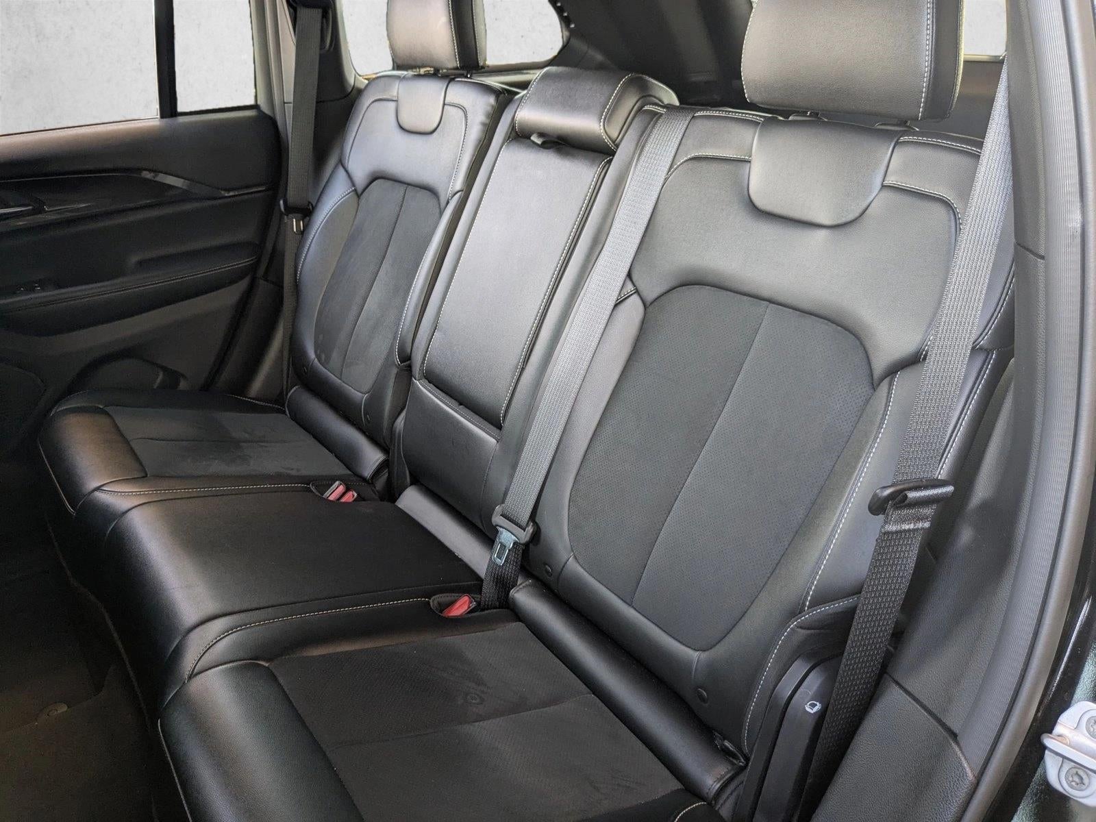 2023 Jeep Grand Cherokee Altitude 4x2
