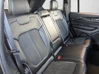2023 Jeep Grand Cherokee Altitude 4x2