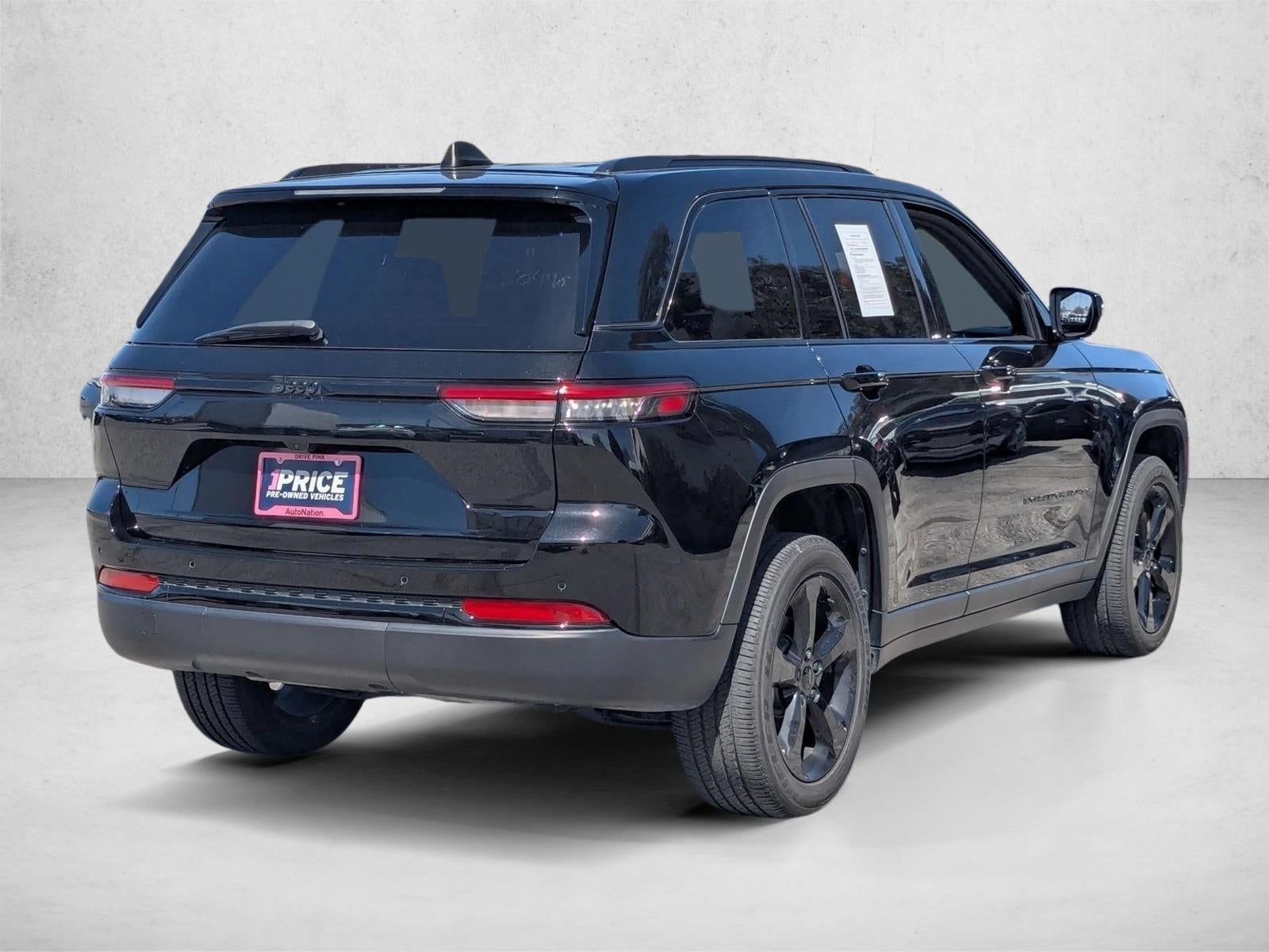 2023 Jeep Grand Cherokee Altitude 4x2
