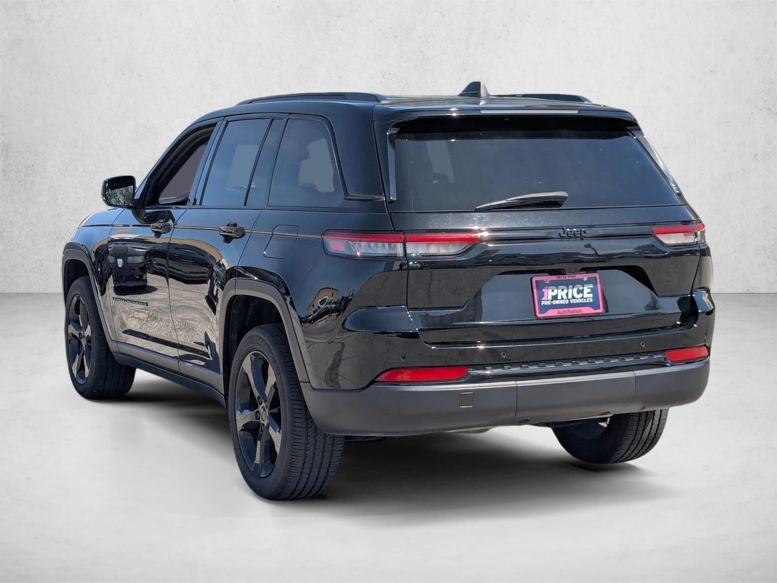 2023 Jeep Grand Cherokee Altitude 4x2