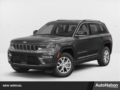 2024 Jeep Grand Cherokee Laredo 4x2