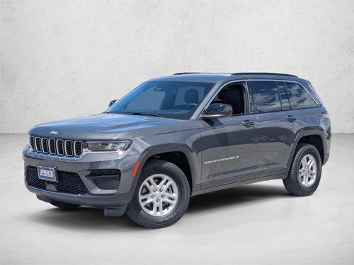 2025 Jeep Grand Cherokee Laredo 4x4