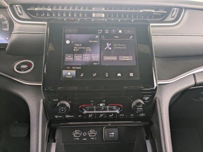2025 Jeep Grand Cherokee Laredo 4x4