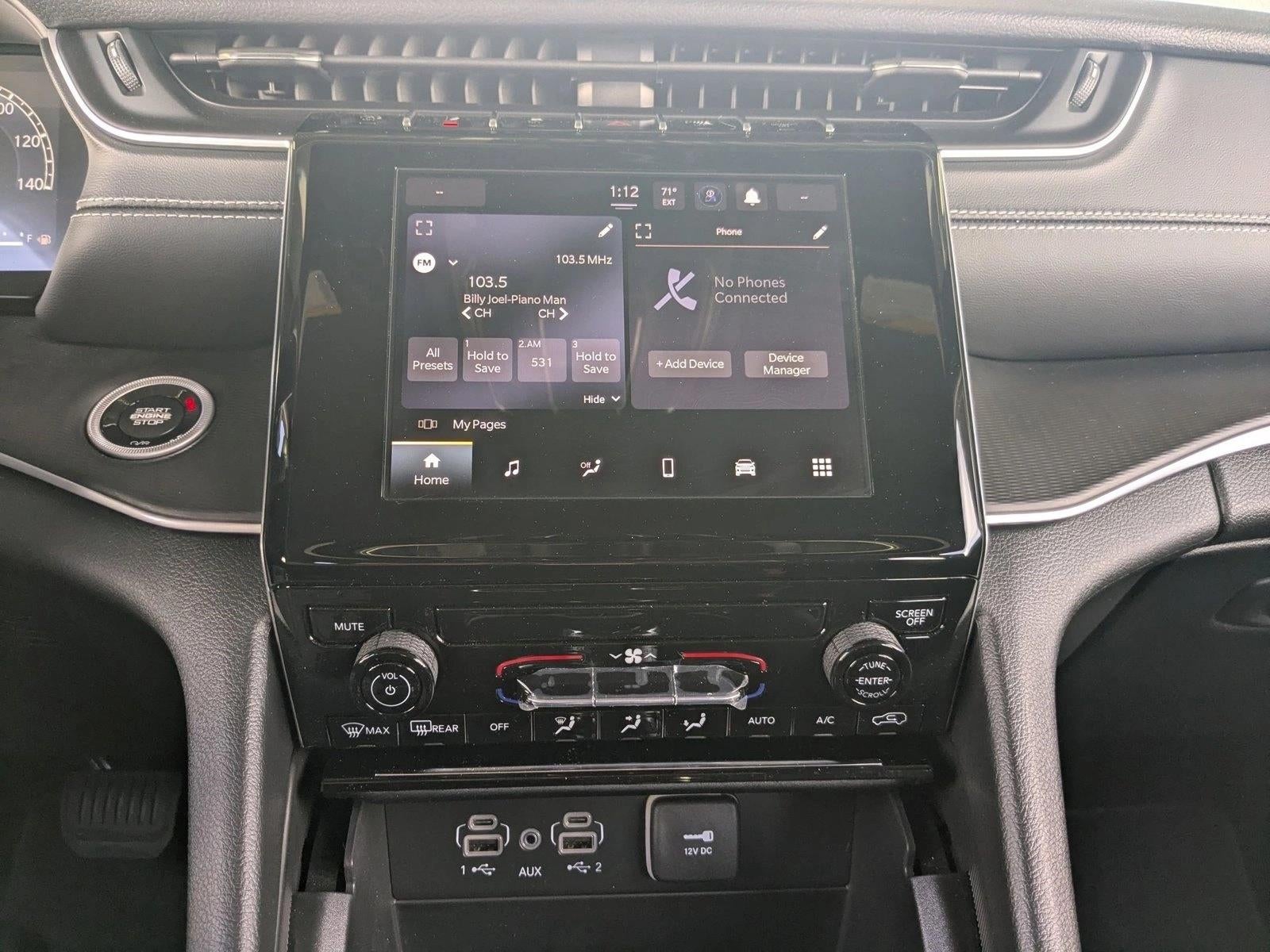 2025 Jeep Grand Cherokee Laredo 4x4