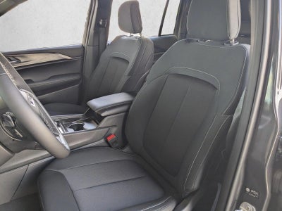 2025 Jeep Grand Cherokee Laredo 4x4