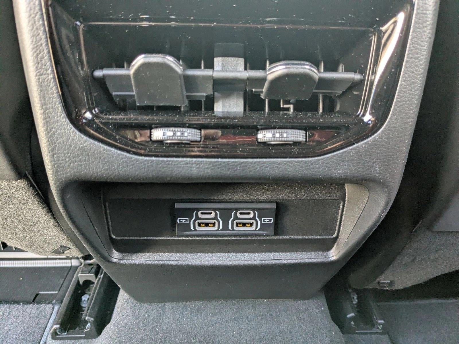 2025 Jeep Grand Cherokee Laredo 4x4