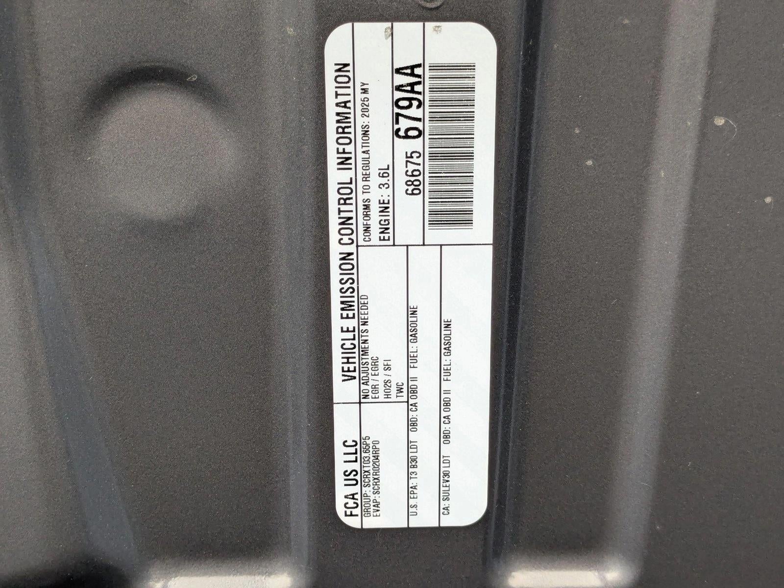 2025 Jeep Grand Cherokee Laredo 4x4