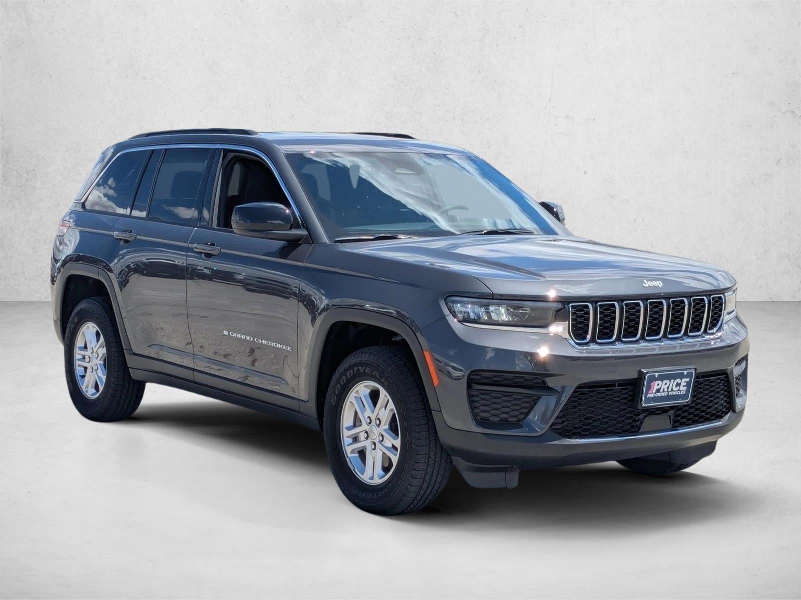 2025 Jeep Grand Cherokee Laredo 4x4