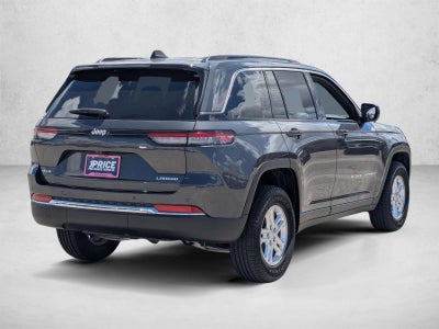 2025 Jeep Grand Cherokee Laredo 4x4