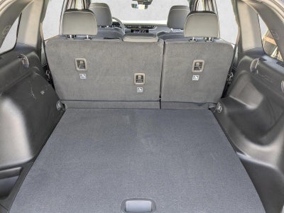2025 Jeep Grand Cherokee Laredo 4x4