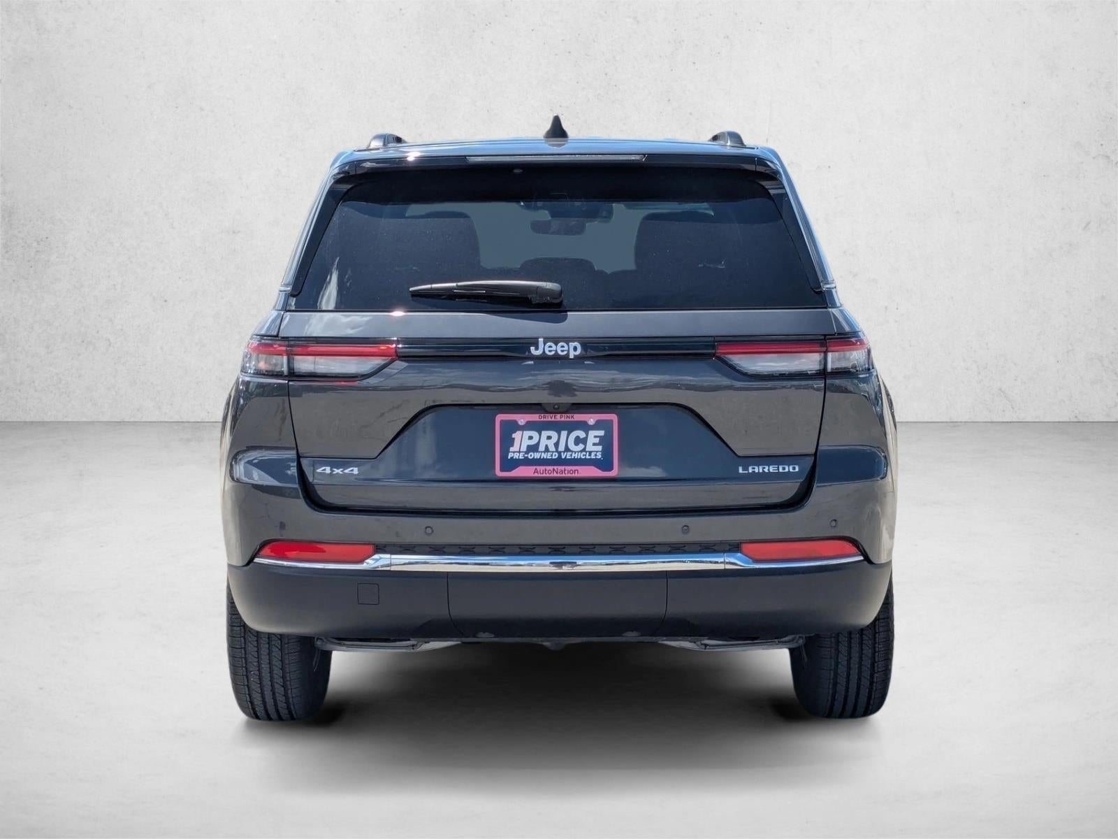 2025 Jeep Grand Cherokee Laredo 4x4