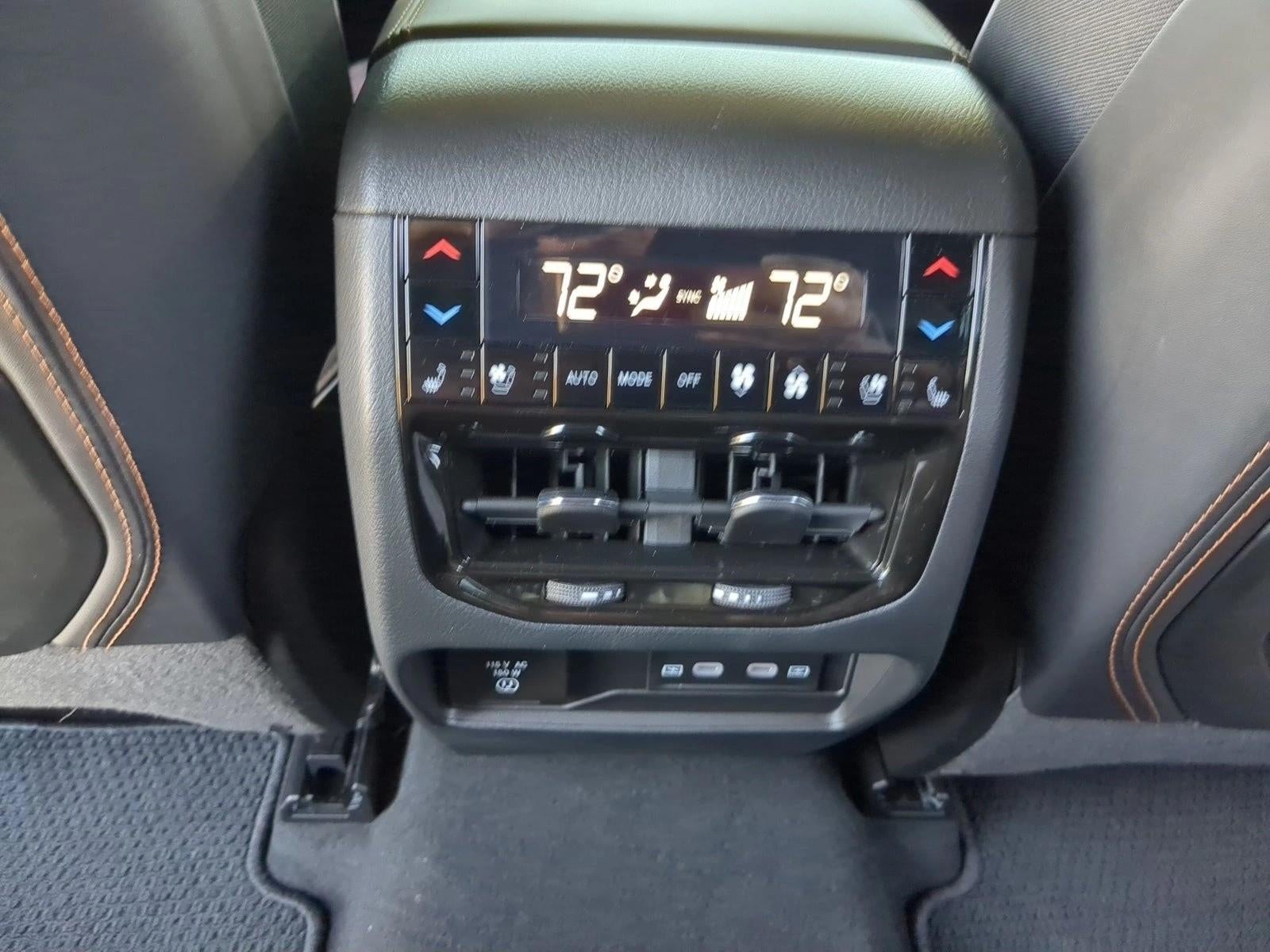 2026 Jeep Grand Cherokee Summit 4x4