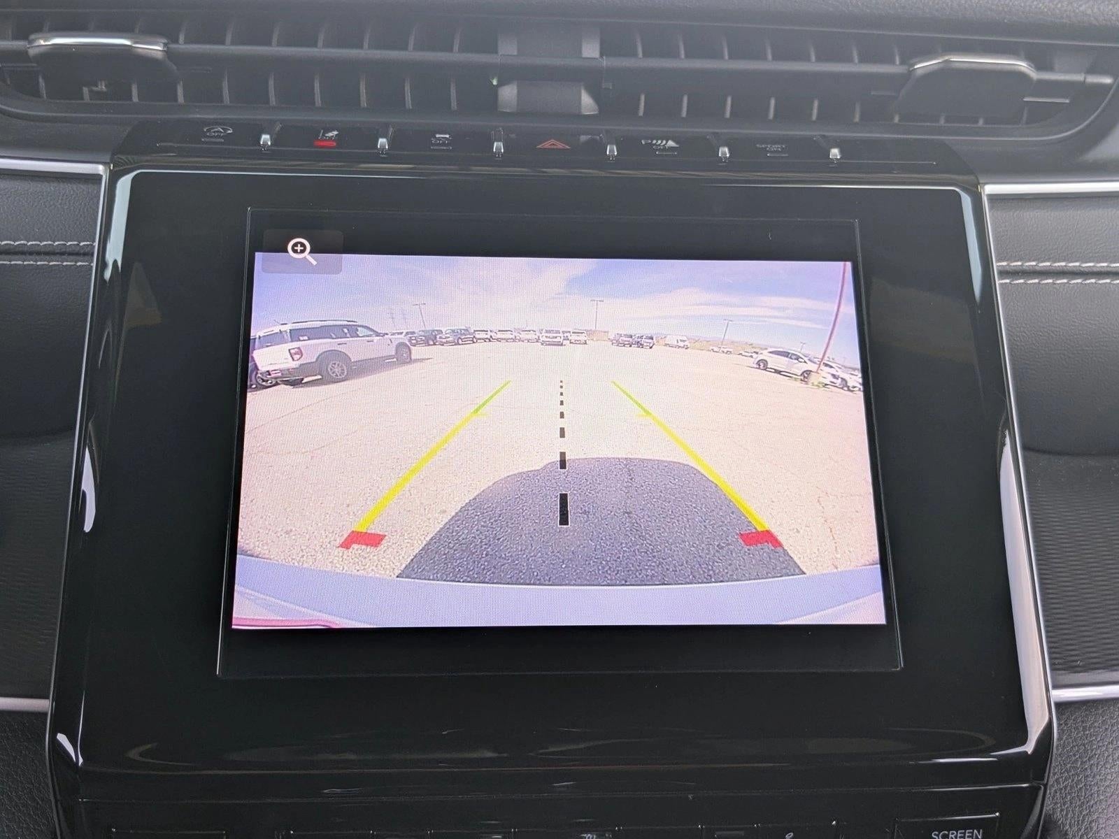 2023 Jeep Grand Cherokee L Altitude 4x2