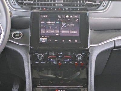 2023 Jeep Grand Cherokee L Altitude 4x2