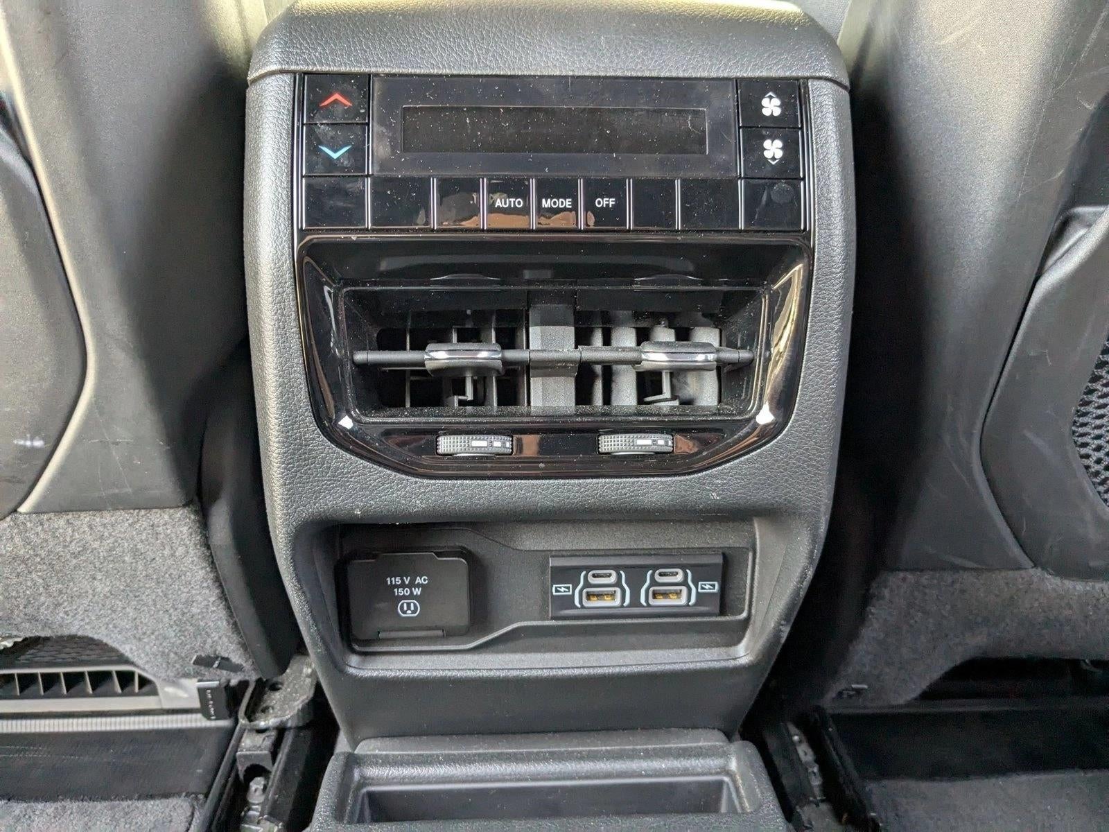 2023 Jeep Grand Cherokee L Altitude 4x2