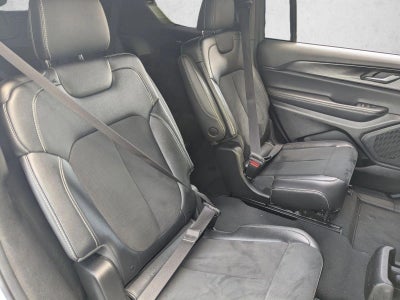 2023 Jeep Grand Cherokee L Altitude 4x2