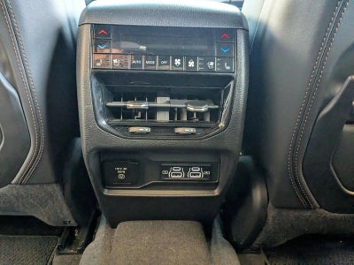 2023 Jeep Grand Cherokee L Summit Reserve 4x4