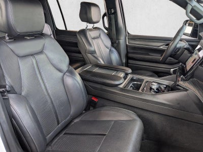 2024 Jeep Wagoneer Series II 4x2
