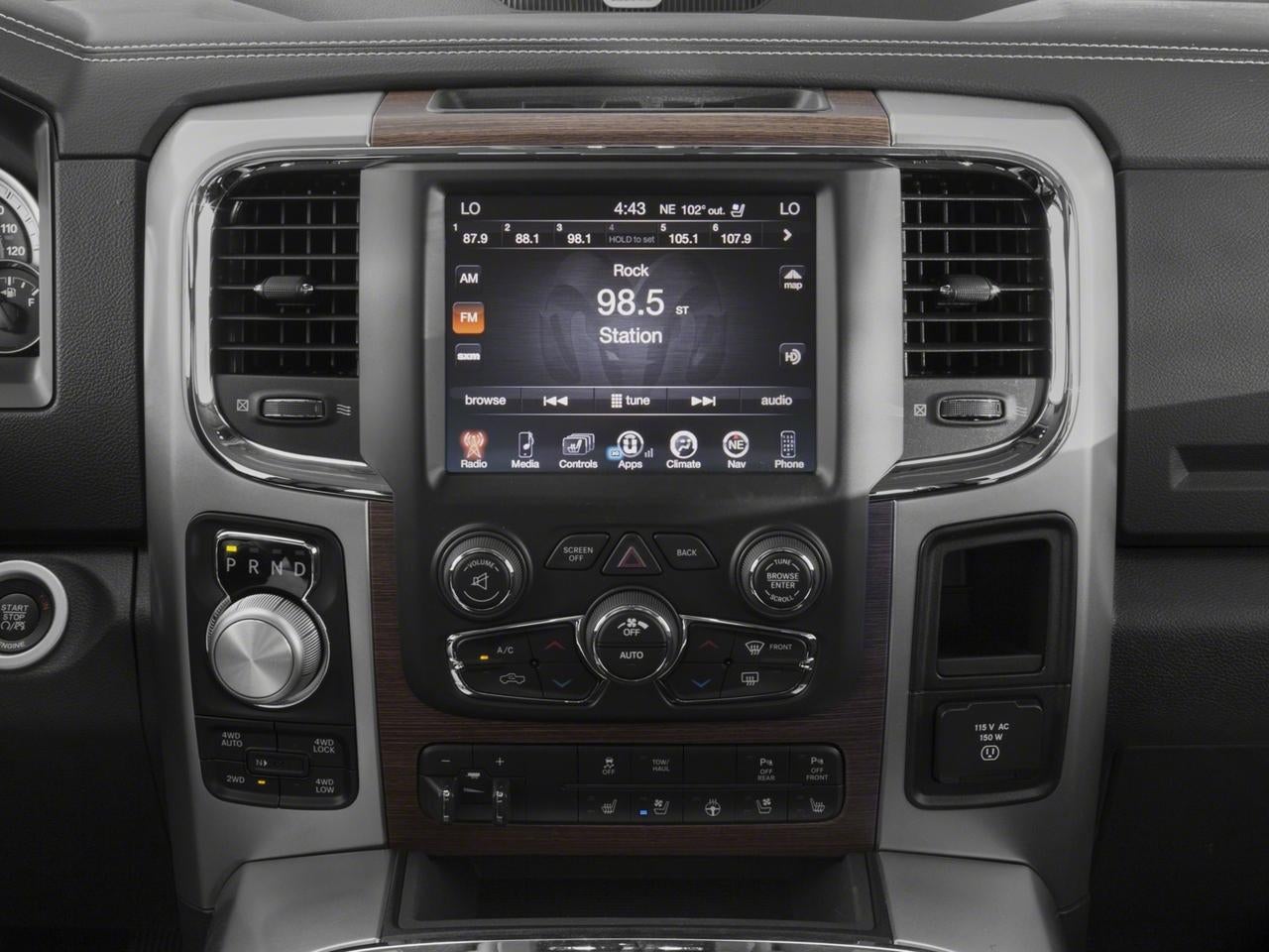 2016 RAM 1500 2WD Quad Cab 6.4 Ft Box Laramie