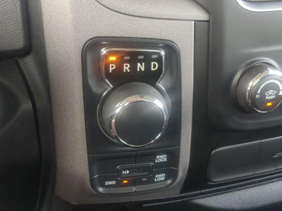 2019 RAM 1500 Classic Express 4x4 Crew Cab 5'7" Box