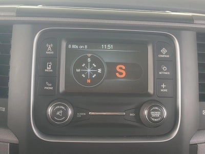 2019 RAM 1500 Classic Express 4x4 Crew Cab 5'7" Box