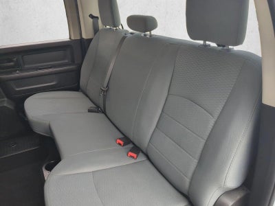 2019 RAM 1500 Classic Express 4x4 Crew Cab 5'7" Box