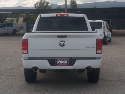 2019 RAM 1500 Classic Express 4x4 Crew Cab 5'7" Box
