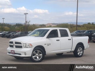 2019 RAM 1500 Classic Express 4x4 Crew Cab 5'7" Box